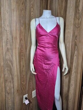 SER.O.YA Emma Silk Dress Fuchsia Pink Long Slip XS NWT $395..in great condition.